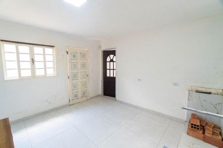 Casa para alugar com 120m², 2 quartos e 1 vagaCozinha