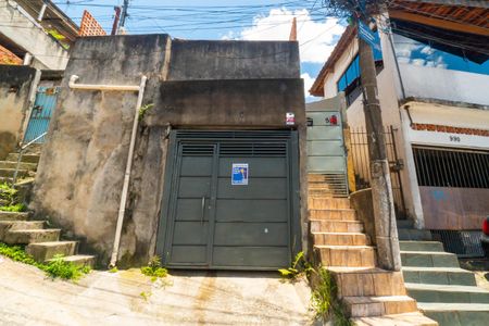 Casa para alugar com 120m², 2 quartos e 1 vagaFachada