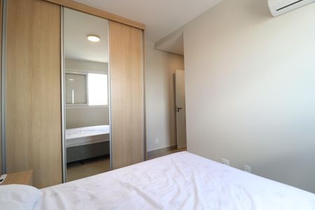 Apartamento para alugar com 70m², 2 quartos e 2 vagasQuarto 2 - Suíte