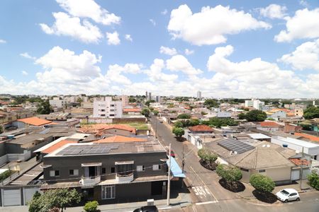 Apartamento para alugar com 70m², 2 quartos e 2 vagasVista