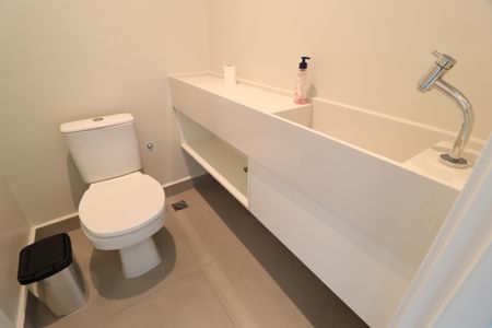 Apartamento para alugar com 70m², 2 quartos e 2 vagasLavabo