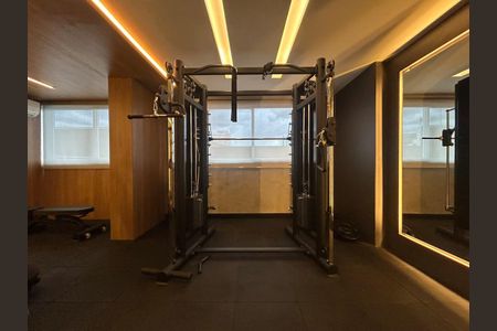 Apartamento para alugar com 70m², 2 quartos e 2 vagasÁrea comum - Academia