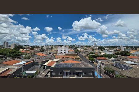 Apartamento para alugar com 70m², 2 quartos e 2 vagasVista