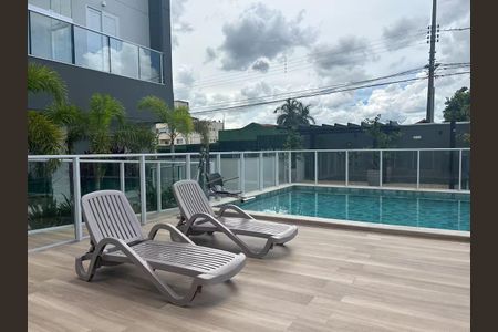 Apartamento para alugar com 70m², 2 quartos e 2 vagasÁrea comum - Piscina