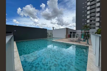 Apartamento para alugar com 70m², 2 quartos e 2 vagasÁrea comum - Piscina