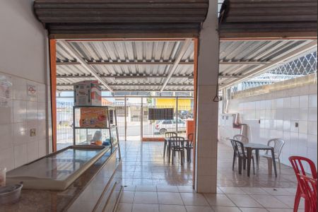 Casa à venda com 322m², 1 quarto e 1 vagaSalão