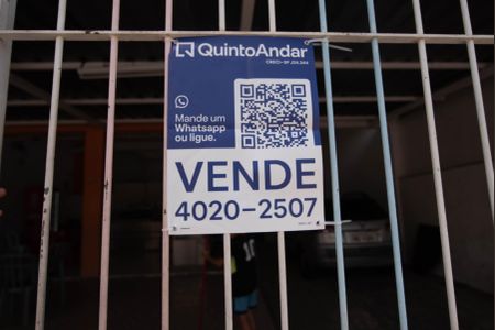 Casa à venda com 322m², 1 quarto e 1 vagaPlaquinha