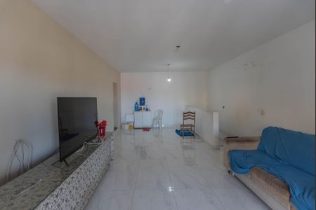 Casa à venda com 322m², 1 quarto e 1 vagaSala