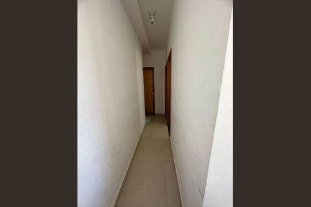 corredor de apartamento para alugar com 2 quartos, 120m² em São Lucas, São Paulo