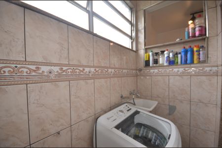 Apartamento para alugar com 60m², 2 quartos e 1 vagaÁrea de Serviço