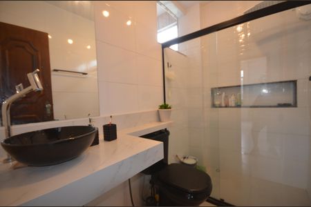 Apartamento para alugar com 60m², 2 quartos e 1 vagaBanheiro