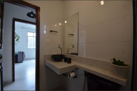 Apartamento para alugar com 60m², 2 quartos e 1 vagaBanheiro