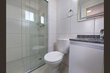 Apartamento para alugar com 51m², 2 quartos e 1 vaga Apartamento para alugar com 51m², 2 quartos e 1 vagaBanheiro da Suíte