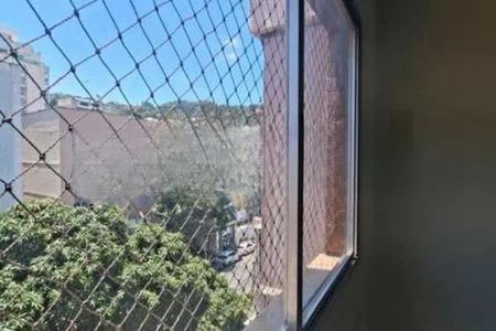 Apartamento à venda com 75m², 2 quartos e 1 vaga