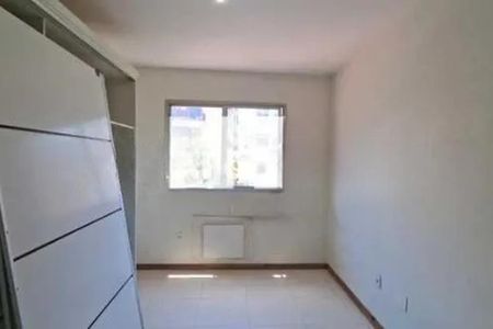 Apartamento à venda com 75m², 2 quartos e 1 vaga