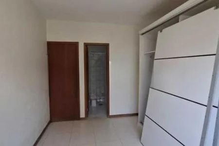Apartamento à venda com 75m², 2 quartos e 1 vaga