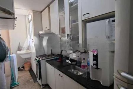 Apartamento à venda com 75m², 2 quartos e 1 vaga