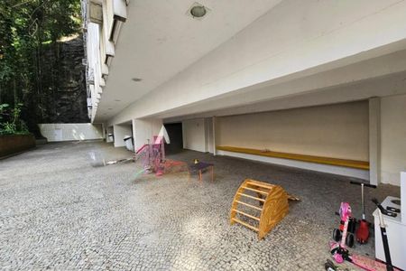 Apartamento à venda com 140m², 4 quartos e 1 vaga