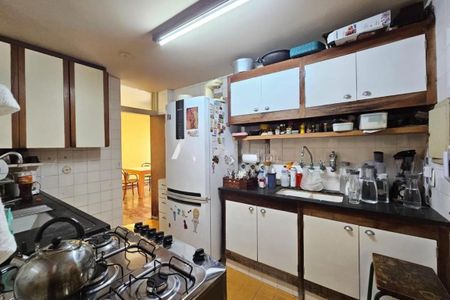 Apartamento à venda com 140m², 4 quartos e 1 vaga