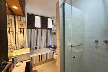 Apartamento à venda com 140m², 4 quartos e 1 vaga