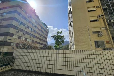 Apartamento à venda com 140m², 4 quartos e 1 vaga