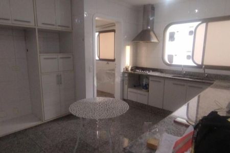 Apartamento à venda com 130m², 3 quartos e 2 vagas