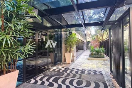 Apartamento à venda com 72m², 2 quartos e 2 vagas