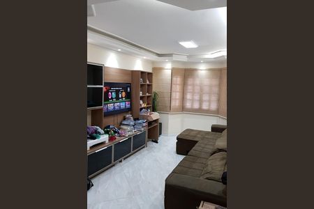 Casa à venda com 3 quartos, 254m² em Vila Marieta, São Paulo