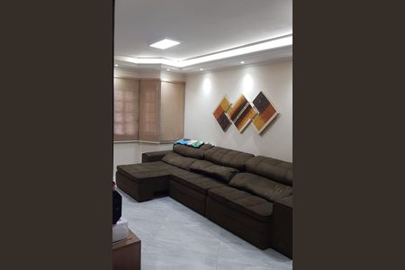 Casa à venda com 3 quartos, 254m² em Vila Marieta, São Paulo