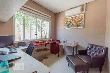 Casa à venda com 4 quartos, 312m² em Swiss Park, Campinas