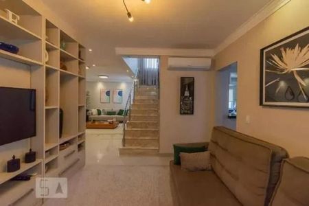 Casa à venda com 4 quartos, 312m² em Swiss Park, Campinas