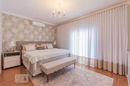 Casa à venda com 4 quartos, 312m² em Swiss Park, Campinas