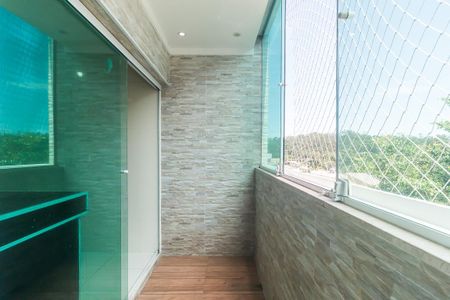 Apartamento para alugar com 74m², 2 quartos e 1 vagaÁrea de Serviço