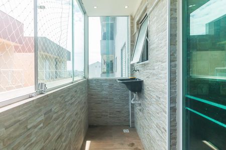 Apartamento para alugar com 74m², 2 quartos e 1 vagaÁrea de Serviço