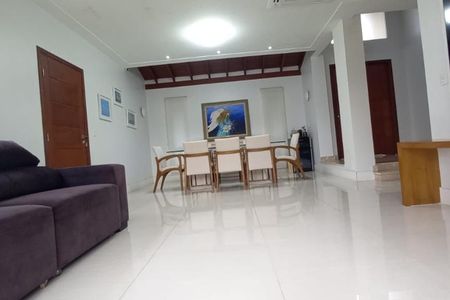 Casa à venda com 3 quartos, 250m² em Parque Taquaral, Campinas