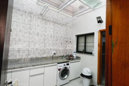 Casa à venda com 3 quartos, 99m² em Vila Bertioga, São Paulo