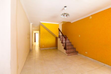 Casa para alugar com 150m², 4 quartos e 3 vagasSala