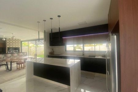 Casa à venda com 4 quartos, 410m² em Swiss Park, Campinas