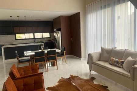 Casa à venda com 4 quartos, 410m² em Swiss Park, Campinas