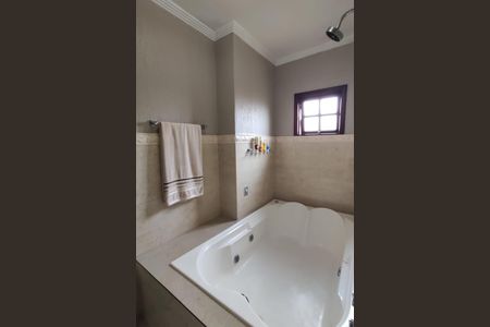 Casa à venda com 4 quartos, 270m² em Jardim Angela (Zona Leste), São Paulo