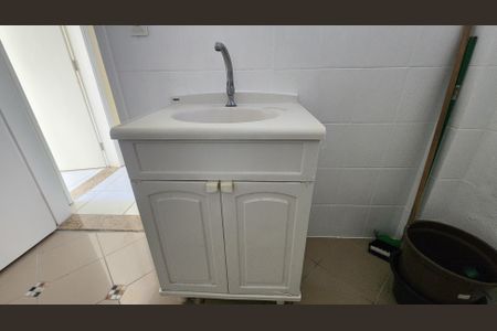 Studio para alugar com 52m², 1 quarto e sem vagaBanheiro