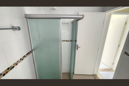 Banheiro de kitnet/studio para alugar com 1 quarto, 52m² em Barris, Salvador