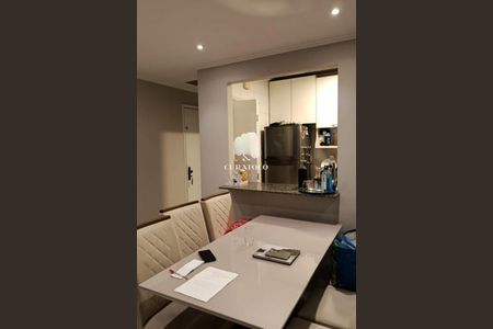 Apartamento à venda com 2 quartos, 54m² em Vila Bertioga, São Paulo