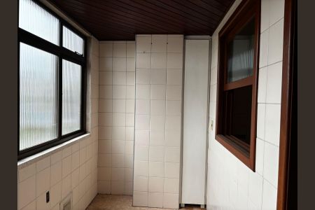 Apartamento à venda com 158m², 3 quartos e 1 vagaÁrea de serviço