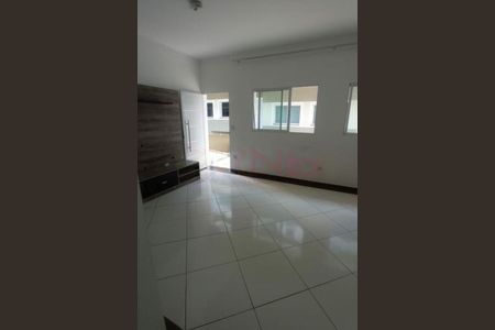 Casa à venda com 3 quartos, 120m² em Vila Mazzei, São Paulo