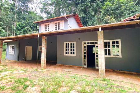 Casa de condomínio para alugar com 280m², 6 quartos e 8 vagasVaranda