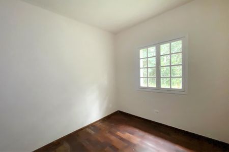 Casa de condomínio para alugar com 280m², 6 quartos e 8 vagasQuarto 2