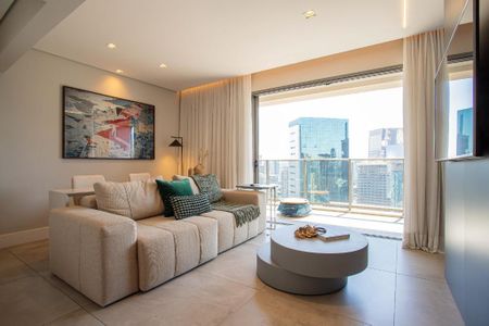 Foto 02 de apartamento à venda com 2 quartos, 77m² em Pinheiros, São Paulo