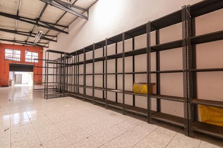 Casa para alugar com 250m², 2 quartos e 1 vagaSalão