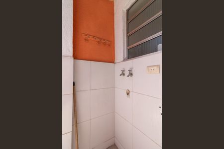 Casa para alugar com 250m², 2 quartos e 1 vagaÁrea de Serviço